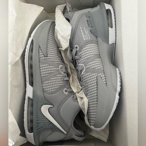 Nike LeBron Witness 7 TB